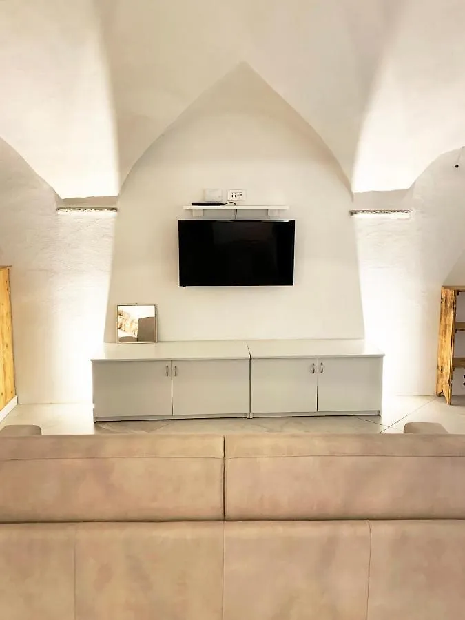 Antica Torre Apartment Sondrio Italy
